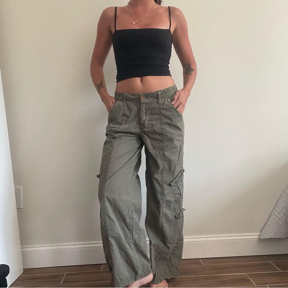 BDG Sage Green Wide Leg Cargo Pants
